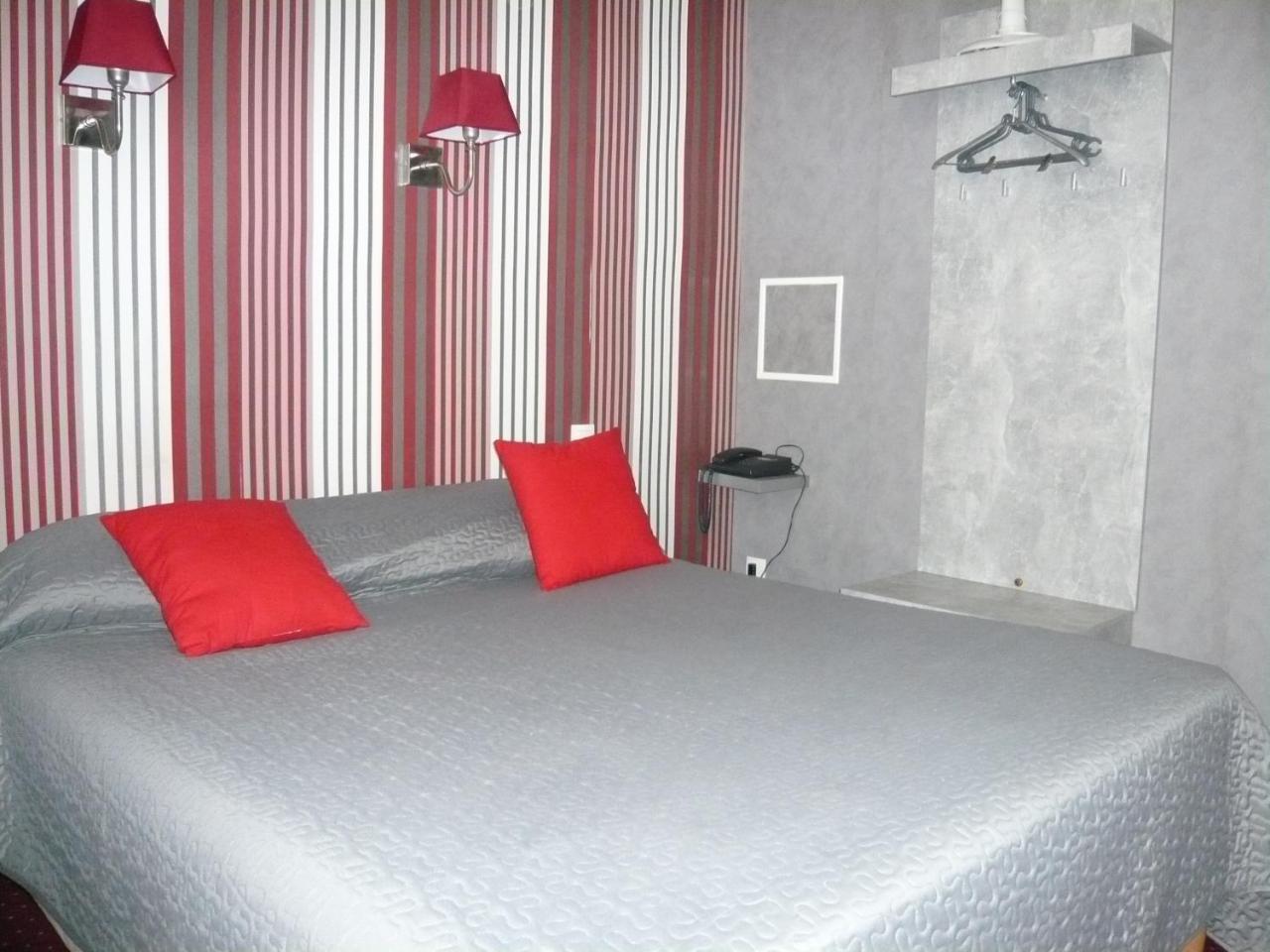 Hotel - Restaurant Saint Jacques Blois Zewnętrze zdjęcie