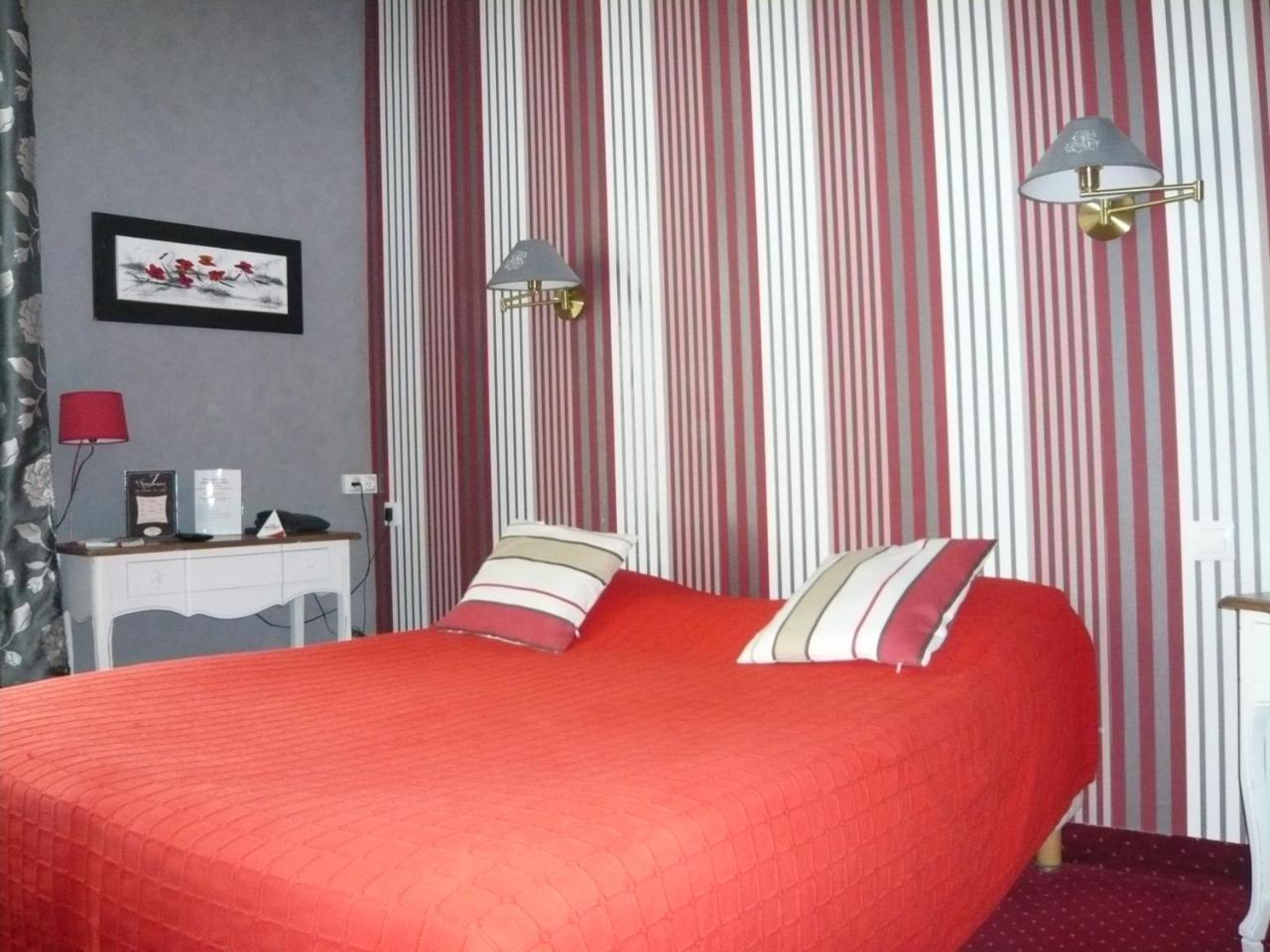 Hotel - Restaurant Saint Jacques Blois Zewnętrze zdjęcie