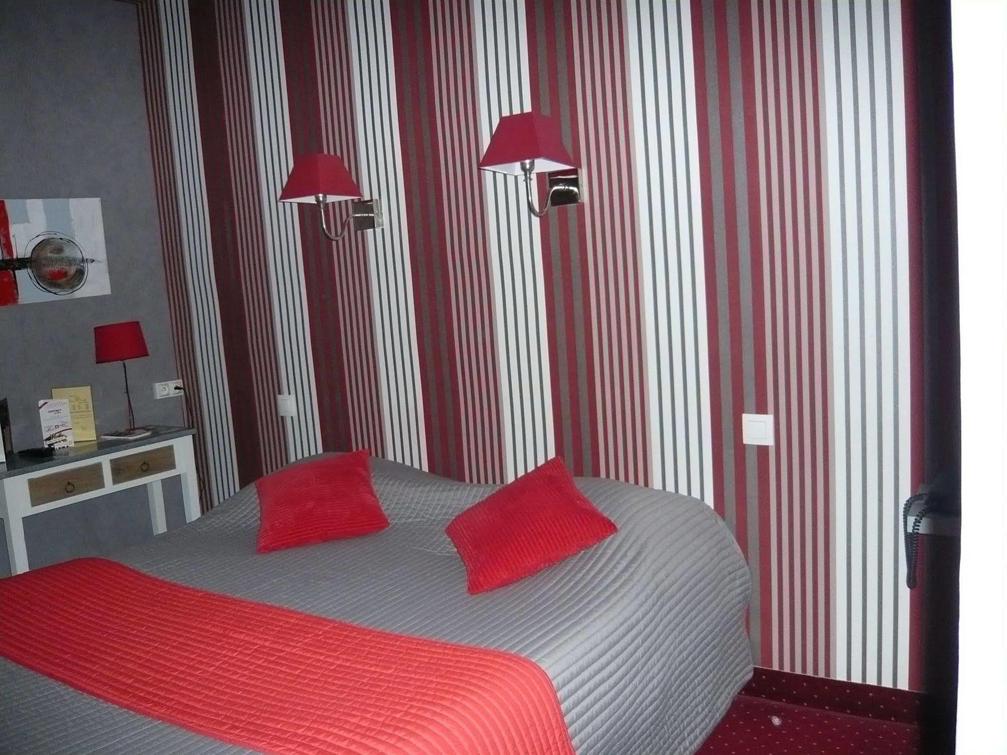 Hotel - Restaurant Saint Jacques Blois Zewnętrze zdjęcie