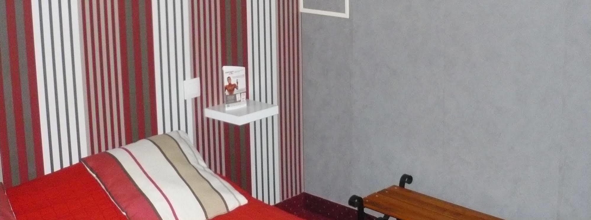 Hotel - Restaurant Saint Jacques Blois Zewnętrze zdjęcie